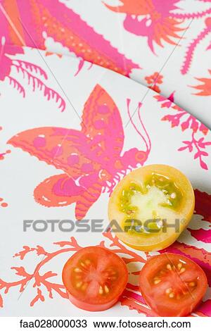 Red and yellow tomato slices on colorful plate, close-up View Large Photo Image Stock Image - Red and yellow tomato slices on colorful plate, close-up. Fotosearch