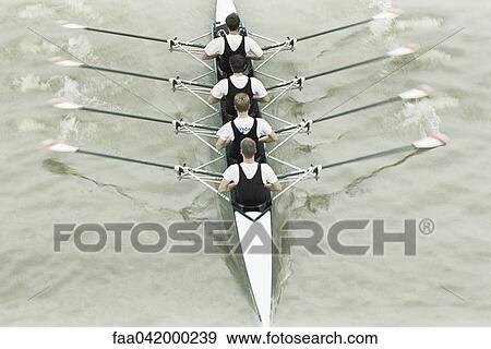 Rowing チーム ボート競技 スカル オール から の 水 高い 角度 View 写真館 イメージ館 Faa Fotosearch