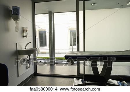 Picture - Examination room. Fotosearch