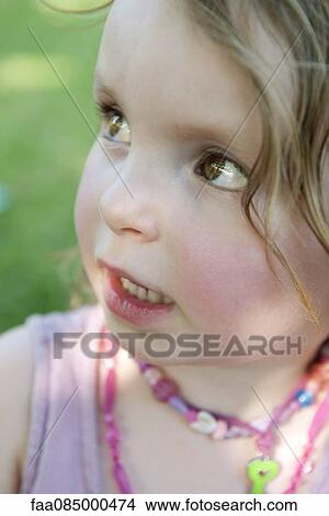 Picture - Little girl, portrait. Fotosearch