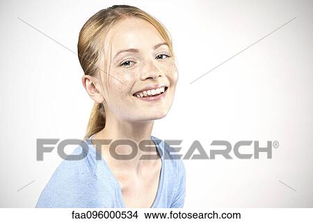 Picture - Young woman, portrait. Fotosearch