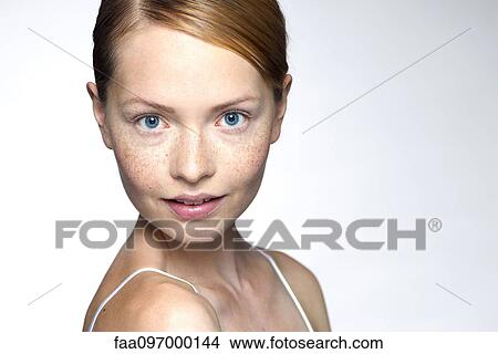 Picture - Young woman, portrait. Fotosearch