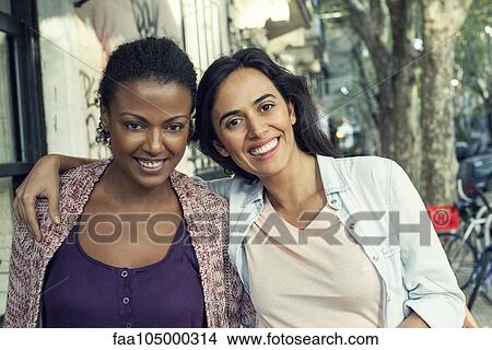 Picture - Female friends, portrait. Fotosearch