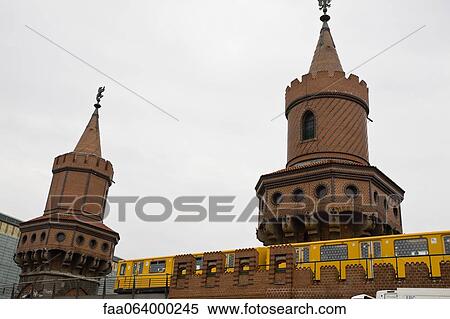 Oberbaum Bridge (OberbaumbrŸcke), Berlin, Germany View Large Photo Image Stock Photography - Oberbaum Bridge (OberbaumbrŸcke), Berlin, Germany. Fotosearch