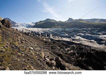 Stock Photo - VatnajÜkull glacier, VatnajÜkull National Park, Iceland. Fotosearch
