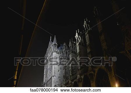 Picture - France, Paris, Notre Dame de Paris illuminated at night. Fotosearch