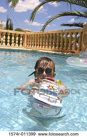 toy boat for swimming pool