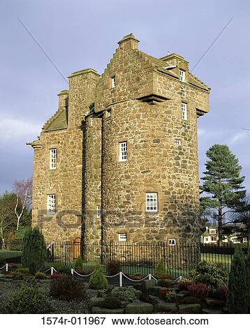 Claypotts Castle Near Dundee Scotland View Large Photo Image Stock Photo - Claypotts Castle Near Dundee Scotland. Fotosearch