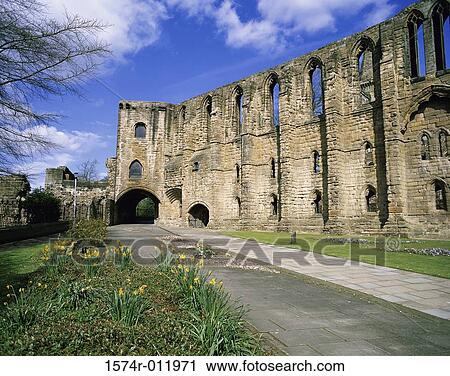 Dunfermline Palace Dunfermline Scotland View Large Photo Image Stock Image - Dunfermline Palace Dunfermline Scotland. Fotosearch