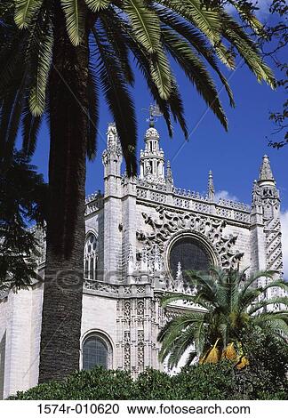 La Giralda Seville Spain View Large Photo Image Stock Image - La Giralda Seville Spain. Fotosearch