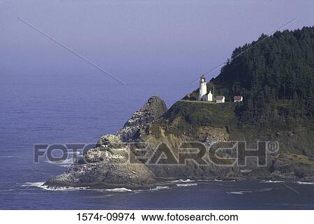 Picture - Heceta Head Lighthouse Oregon USA. Fotosearch