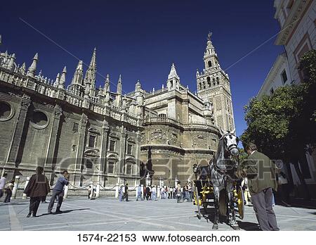 La Giralda, Plaza del Triunfo, Seville, Spain View Large Photo Image Stock Image - La Giralda, Plaza del Triunfo, Seville, Spain. Fotosearch