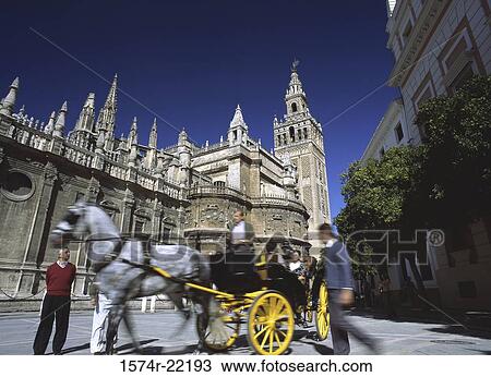La Giralda, Plaza del Triunfo, Seville, Spain View Large Photo Image Stock Image - La Giralda, Plaza del Triunfo, Seville, Spain. Fotosearch