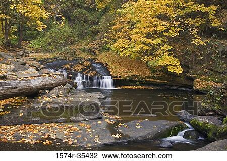 Water flowing through rocks, Lake Creek, Jackson County, Oregon, USA View Large Photo Image Stock Image - Water flowing through rocks, Lake Creek, Jackson County, Oregon, USA. Fotosearch