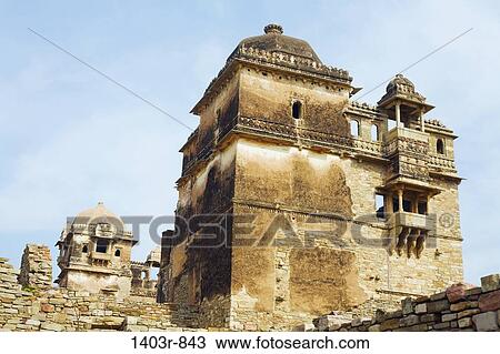 Stock Image - The ruined Rana Kumbha Palace inside the sprawling medieval historic Chittorgarh Fort complex in rural Rajasthan, India. Fotosearch