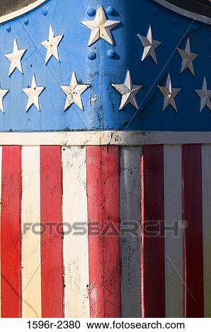 Stock Image - American shield and USS Oregon Memorial, Tom McCall Waterfront Park, Portland, Oregon, USA. Fotosearch