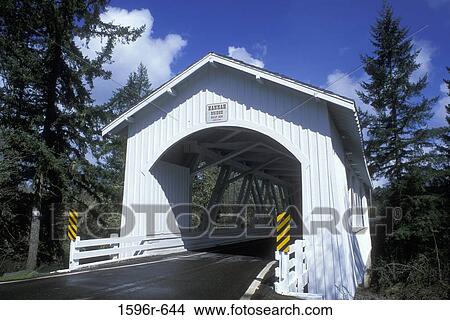 Road passing through a covered bridge, Hannah Bridge, Oregon, USA View Large Photo Image Picture - Road passing through a covered bridge, Hannah Bridge, Oregon, USA. Fotosearch
