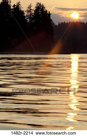 USA, Washington, Poulsbo, sunset on Poulsbo Bay View Large Photo Image Picture - USA, Washington, Poulsbo, sunset on Poulsbo Bay. Fotosearch