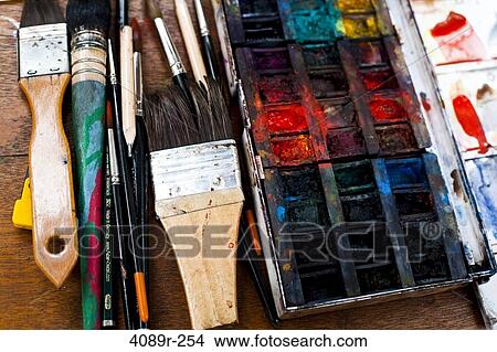 Paintbrushes with a messy palette on a table, Montmartre, Paris, Isle-De-France, France View Large Photo Image Picture - Paintbrushes with a messy palette on a table, Montmartre, Paris, Isle-De-France, France. Fotosearch