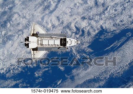 Stock Photography - Space Shuttle Atlantis. Fotosearch