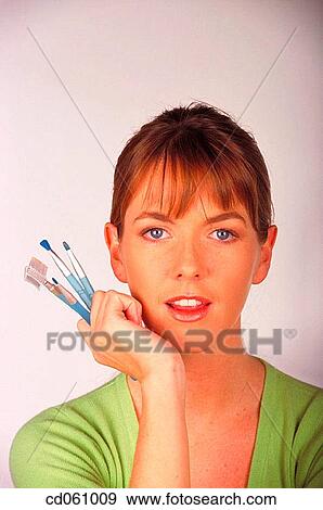 Stock Photo - beauty, Beauty Care, brunette, brush. Fotosearch
