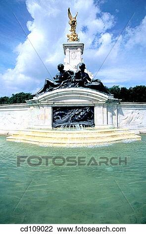 Detail of Victoria Monument, built in front of the entrance to Buckingham Palace. London. England View Large Photo Image Stock Image - Detail of Victoria Monument, built in front of the entrance to Buckingham Palace. London. England. Fotosearch