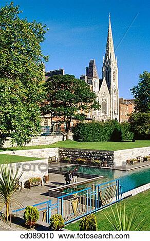 Garden of Remembrance, Findlater's Church in background. Dublin. Ireland View Large Photo Image Stock Image - Garden of Remembrance, Findlater's Church in background. Dublin. Ireland. Fotosearch