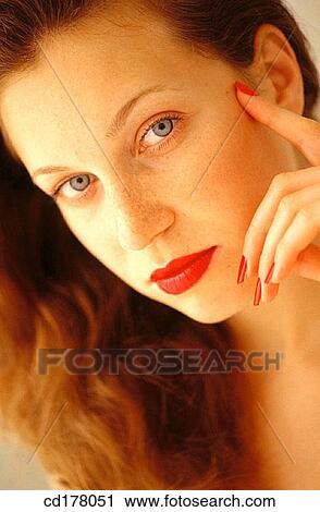 beauty, Beauty Care, brunette, Close-up View Large Photo Image Stock Image - beauty, Beauty Care, brunette, Close-up. Fotosearch