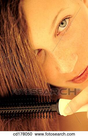 Stock Image - beauty, brush, brunette, Beauty Care, activity. Fotosearch