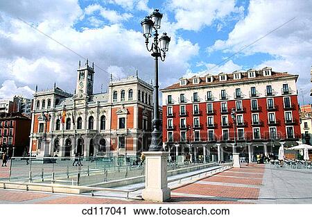 Plaza Mayor (Main Square) with the city hall building on the left. Valladolid. Spain View Large Photo Image Stock Image - Plaza Mayor (Main Square) with the city hall building on the left. Valladolid. Spain. Fotosearch