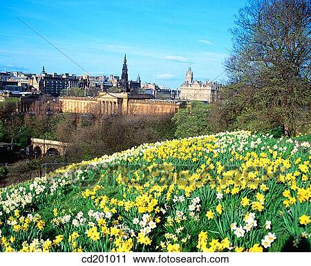Castle hill and the Mound. Edinburgh. Scotland View Large Photo Image Stock Image - Castle hill and the Mound. Edinburgh. Scotland. Fotosearch