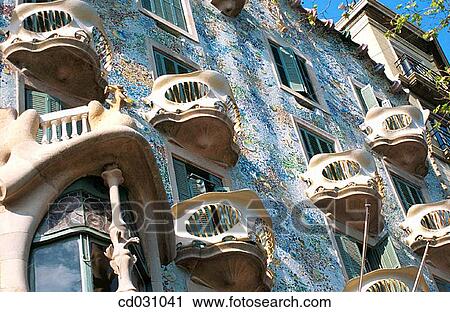 Detail of the facade of Batll? House (Gaud?, 1904-1906). Barcelona. Spain View Large Photo Image Stock Image - Detail of the facade of Batll? House (Gaud?, 1904-1906). Barcelona. Spain. Fotosearch
