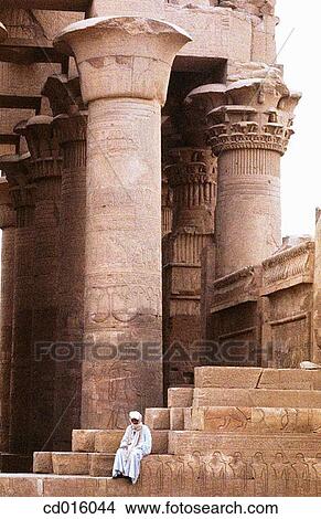 Horus Temple. Edfu. Egypt View Large Photo Image Picture - Horus Temple. Edfu. Egypt. Fotosearch