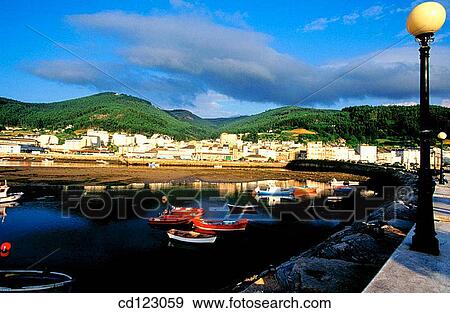 Stock Photo - Landro River, R? a (estuary) de Viveiro. Viveiro. Lugo. Fotosearch