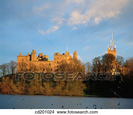 Picture - Linlithgow Palace and St. Michael's Church, Linlithgow, West Lothian, Scotland. Fotosearch