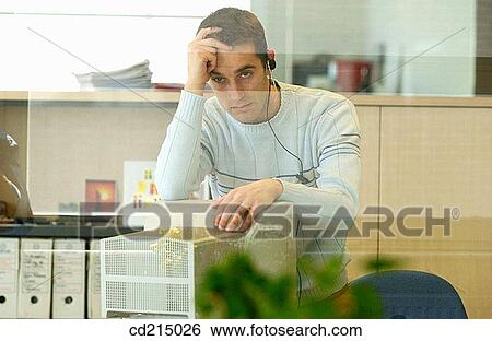 Stock Photograph - business, computer, contemporary. Fotosearch