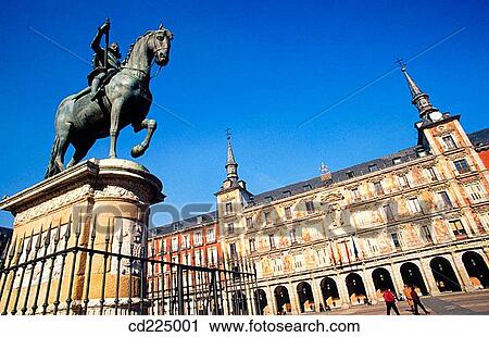 Felipe III statue in Plaza Mayor. Madrid. Spain View Large Photo Image Stock Image - Felipe III statue in Plaza Mayor. Madrid. Spain. Fotosearch