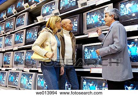 Picture - Hypermarket, TVs. Fotosearch