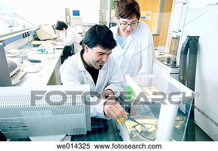 Leco TCH600 automatic Nitrogen/Oxygen/Hydrogen determinator, chemical characterization laboratory View Large Photo Image Stock Photography - Leco TCH600 automatic Nitrogen/Oxygen/Hydrogen determinator, chemical characterization laboratory. Fotosearch