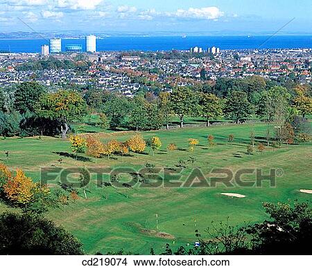 Picture - Northern Edinburgh from Corstorphine Hill. Scotland. Fotosearch