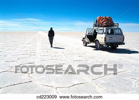 Salar de Uyuni (salt desert at 4000m. ), Bolivia View Large Photo Image Stock Photo - Salar de Uyuni (salt desert at 4000m. ), Bolivia. Fotosearch