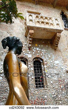 Juliet's House. Verona. Veneto, Italy View Large Photo Image Stock Image - Juliet's House. Verona. Veneto, Italy. Fotosearch