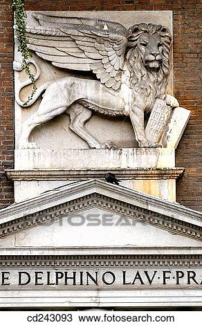 Lion on the facade of Palazzo del Podest? in Signori Square (Piazza dei Signori). Verona. Veneto, Italy View Large Photo Image Stock Image - Lion on the facade of Palazzo del Podest? in Signori Square (Piazza dei Signori). Verona. Veneto, Italy. Fotosearch