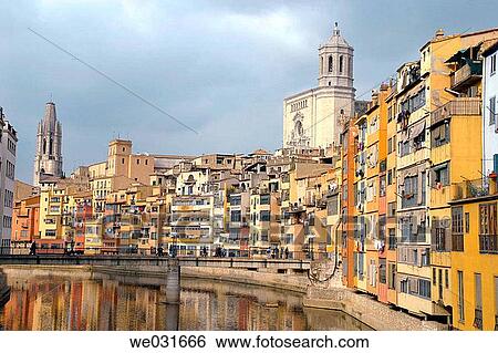 Onyar river and houses, Girona. Catalonia, Spain View Large Photo Image Stock Photograph - Onyar river and houses, Girona. Catalonia, Spain. Fotosearch
