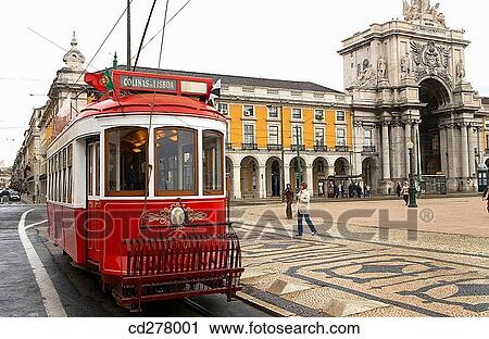 Pra? a do Com? rcio, Lisbon. Portugal View Large Photo Image Stock Image - Pra? a do Com? rcio, Lisbon. Portugal. Fotosearch