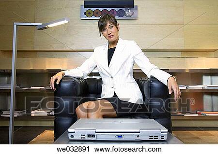 30's, businesspeople, business, brunette, 20's View Large Photo Image Stock Image - 30's, businesspeople, business, brunette, 20's. Fotosearch