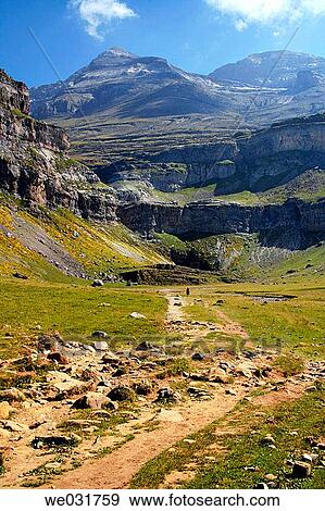Circo de Soaso y Monte Perdido. Parque Nacional de Ordesa. Pirineo Aragones. Huesca. Spain. View Large Photo Image Stock Photo - Circo de Soaso y Monte Perdido. Parque Nacional de Ordesa. Pirineo Aragones. Huesca. Spain.. Fotosearch