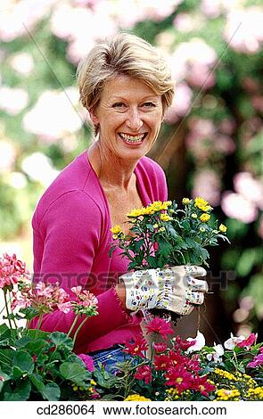 Picture - contemporary, day, Facial expression. Fotosearch