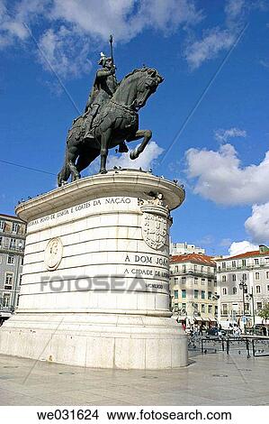Dom Jo? o I statue in Pra? a da Figueira, Lisbon. Portugal View Large Photo Image Picture - Dom Jo? o I statue in Pra? a da Figueira, Lisbon. Portugal. Fotosearch