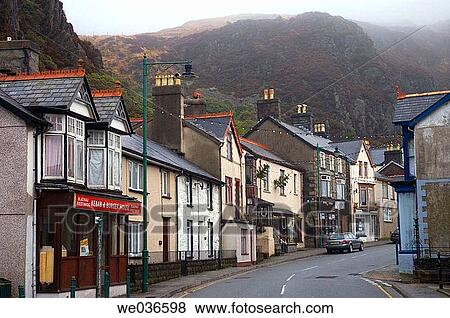 Blaenau Ffestiniog, Snowdonia National Park, Gwyned, Wales View Large Photo Image Stock Photo - Blaenau Ffestiniog, Snowdonia National Park, Gwyned, Wales. Fotosearch